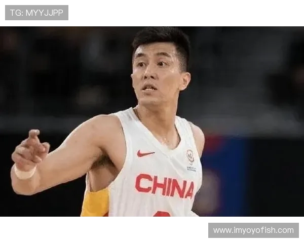 郭艾伦领衔中国男篮新征程展现实力与风采的精彩瞬间